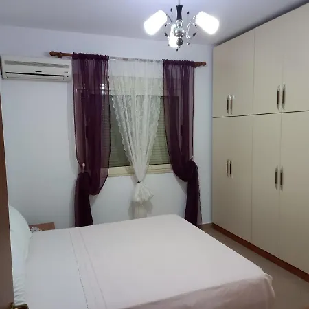 Mali Robit Apartament Golem (Tirana)